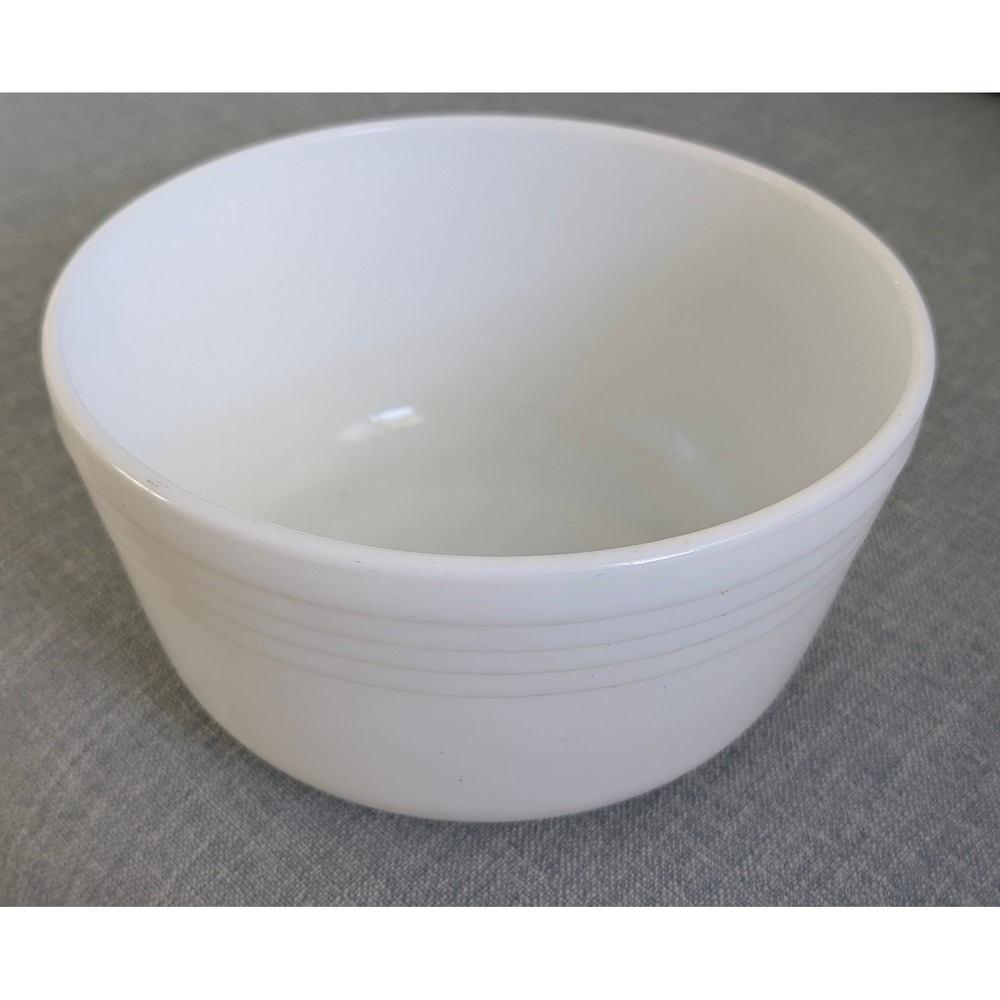 Hamilton Beach Scalloped/Ribbed Milk Glass Stand Mixer Bowl Large 9" Vintage